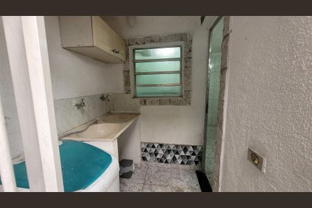 Casa para alugar com 75m², 2 quartos e sem vagaÁrea de Serviço