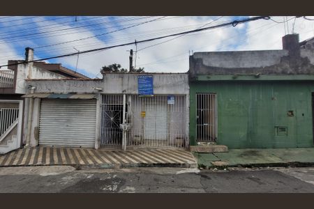 Casa para alugar com 75m², 2 quartos e sem vagaFachada