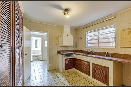 Casa à venda com 300m², 3 quartos e 2 vagasCozinha