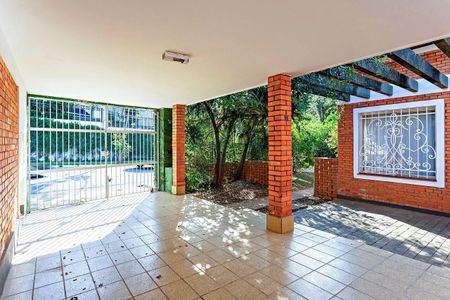 Casa à venda com 300m², 3 quartos e 2 vagasGaragem