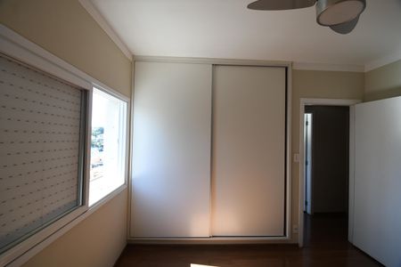 Apartamento para alugar com 138m², 3 quartos e 1 vagaQuarto 3 - Suíte