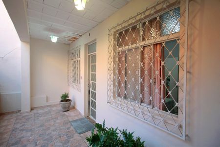 Casa à venda com 139m², 4 quartos e 1 vagaVaranda Entrada