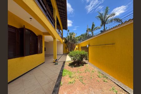 Casa à venda com 250m², 4 quartos e 3 vagasÁrea Externa