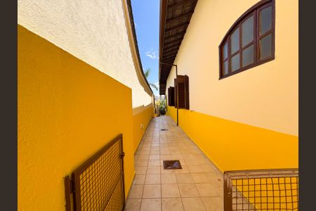 Casa à venda com 250m², 4 quartos e 3 vagasÁrea Externa