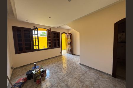 Casa à venda com 250m², 4 quartos e 3 vagasSala 2