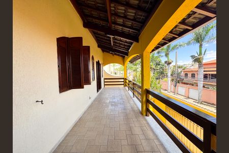 Casa à venda com 250m², 4 quartos e 3 vagasSacada