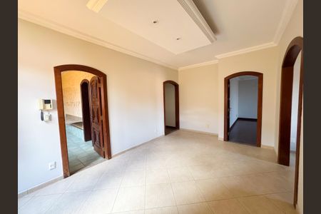 Casa à venda com 250m², 4 quartos e 3 vagasSala 3