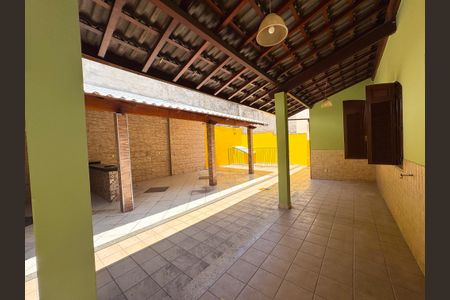 Casa à venda com 250m², 4 quartos e 3 vagasÁrea Externa