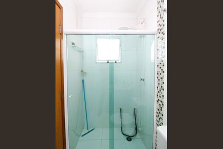 Casa de condomínio à venda com 115m², 2 quartos e 2 vagasBanheiro da Suíte 1