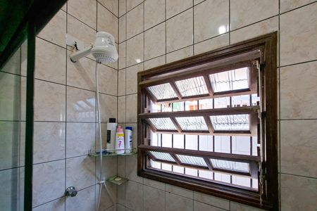 Casa para alugar com 150m², 2 quartos e 2 vagas Casa para alugar com 150m², 2 quartos e 2 vagasBanheiro da Suíte