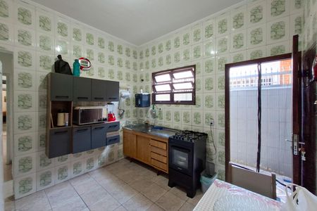 Casa para alugar com 150m², 2 quartos e 2 vagas Casa para alugar com 150m², 2 quartos e 2 vagasCozinha