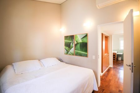 Casa à venda com 120m², 2 quartos e 2 vagas