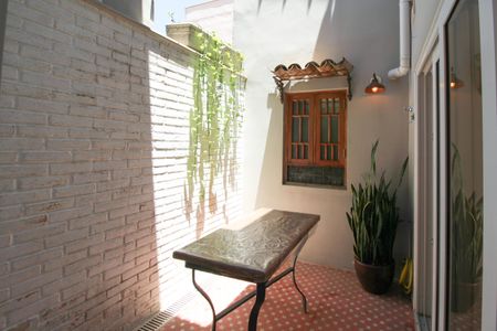 Casa à venda com 120m², 2 quartos e 2 vagas Casa à venda com 120m², 2 quartos e 2 vagasQuintal