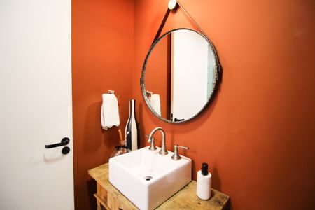 Casa à venda com 120m², 2 quartos e 2 vagas Casa à venda com 120m², 2 quartos e 2 vagasLavabo