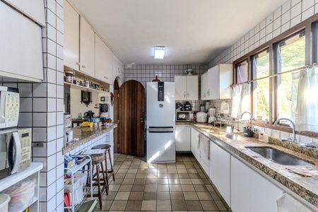 Casa à venda com 362m², 4 quartos e 5 vagasCozinha