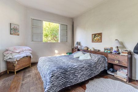 Casa à venda com 362m², 4 quartos e 5 vagasSuíte 1