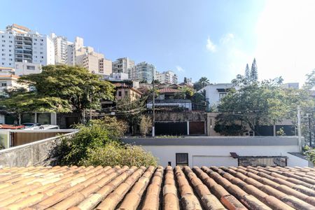 Casa à venda com 362m², 4 quartos e 5 vagasVista