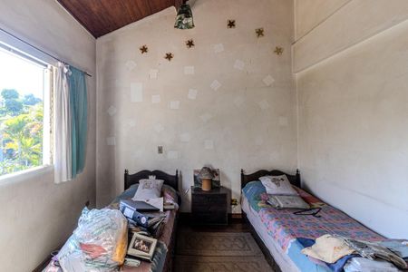 Casa à venda com 362m², 4 quartos e 5 vagasSuíte 2