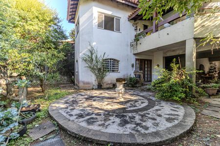 Casa à venda com 362m², 4 quartos e 5 vagasJardim