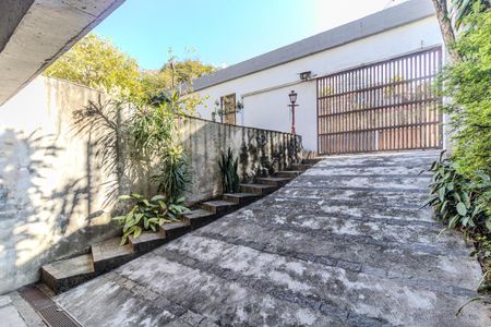Casa à venda com 362m², 4 quartos e 5 vagasGaragem