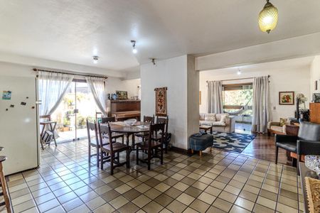 Casa à venda com 362m², 4 quartos e 5 vagasSala de Jantar