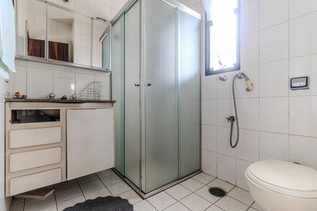 Casa à venda com 362m², 4 quartos e 5 vagasBanheiro da Suíte 4