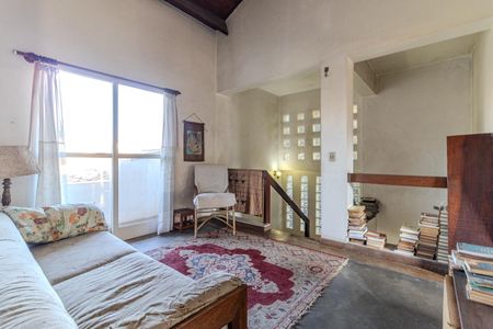 Casa à venda com 362m², 4 quartos e 5 vagasSala 2