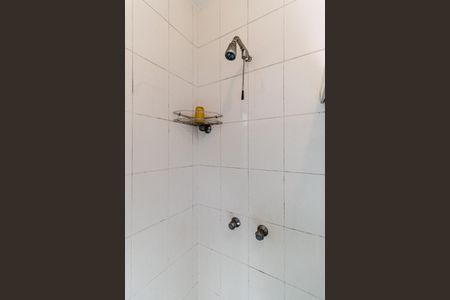 Casa à venda com 362m², 4 quartos e 5 vagasBanheiro da Suíte 2