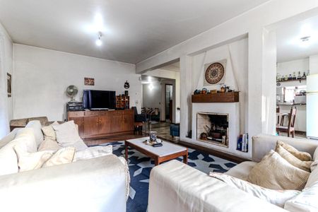 Casa à venda com 362m², 4 quartos e 5 vagasSala