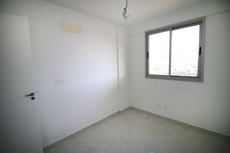 Apartamento à venda com 70m², 3 quartos e 1 vagaQuarto 2