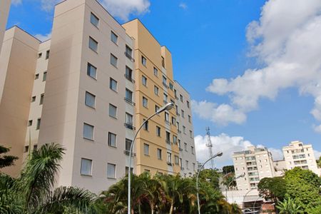 Apartamento à venda com 48m², 2 quartos e 1 vaga Apartamento à venda com 48m², 2 quartos e 1 vagaFachada