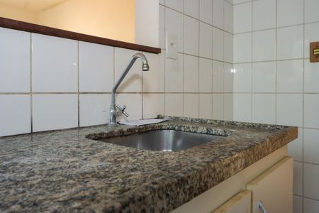 Apartamento à venda com 48m², 2 quartos e 1 vaga Apartamento à venda com 48m², 2 quartos e 1 vagaCozinha
