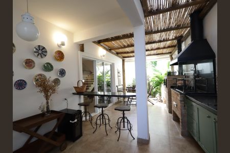 Casa à venda com 351m², 3 quartos e 3 vagasÁrea gourmet