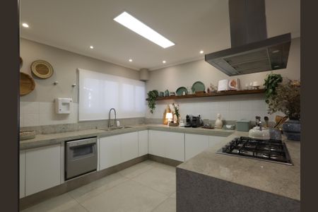 Casa à venda com 351m², 3 quartos e 3 vagasCozinha