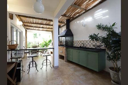 Casa à venda com 351m², 3 quartos e 3 vagasÁrea gourmet