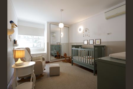 Casa à venda com 351m², 3 quartos e 3 vagasSuíte 1