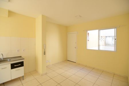 Apartamento para alugar com 43m², 2 quartos e 1 vagaSala/Cozinha
