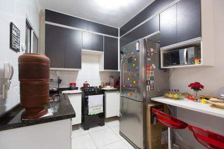 Casa de condomínio à venda com 70m², 2 quartos e 1 vaga Casa de condomínio à venda com 70m², 2 quartos e 1 vagaCozinha