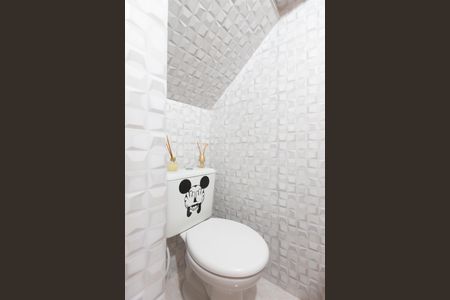 Casa de condomínio à venda com 70m², 2 quartos e 1 vaga Casa de condomínio à venda com 70m², 2 quartos e 1 vagaLavabo