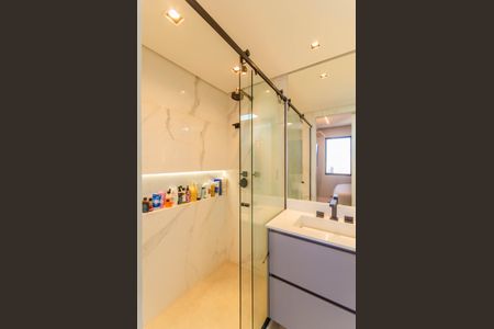 Apartamento à venda com 146m², 3 quartos e 3 vagasBanheiro da Suíte