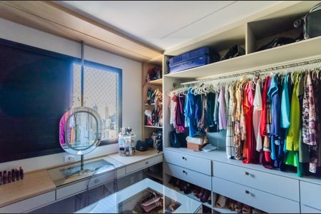 Apartamento à venda com 146m², 3 quartos e 3 vagasQuarto 1