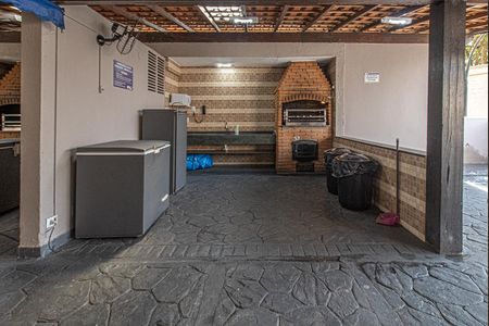 Apartamento à venda com 48m², 2 quartos e 1 vaga Apartamento à venda com 48m², 2 quartos e 1 vagaÁrea comum