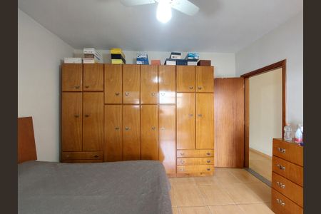 Casa à venda com 358m², 3 quartos e 4 vagas Casa à venda com 358m², 3 quartos e 4 vagasSuíte 2