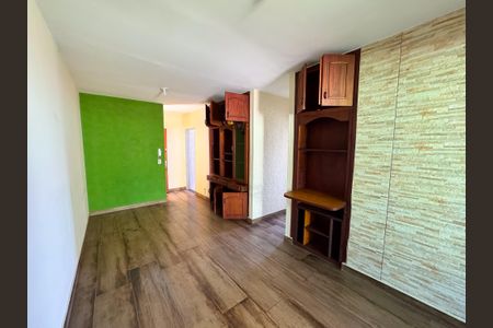 Apartamento para alugar com 68m², 2 quartos e 1 vagaSala