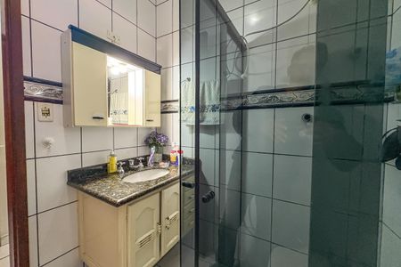 Casa à venda com 310m², 3 quartos e 4 vagasBanheiro Social