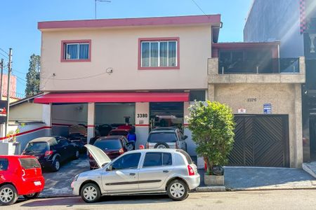 Casa à venda com 310m², 3 quartos e 4 vagasFachada