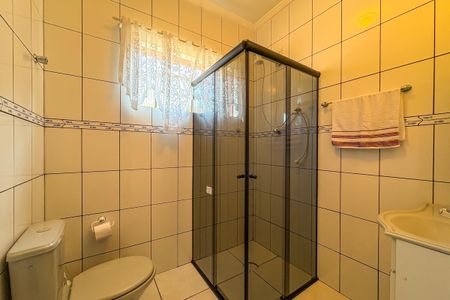 Casa à venda com 310m², 3 quartos e 4 vagasBanheiro da Suíte