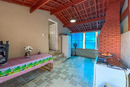 Casa à venda com 310m², 3 quartos e 4 vagasVaranda Gourmet