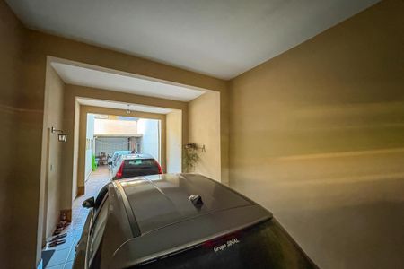 Casa à venda com 310m², 3 quartos e 4 vagasGaragem