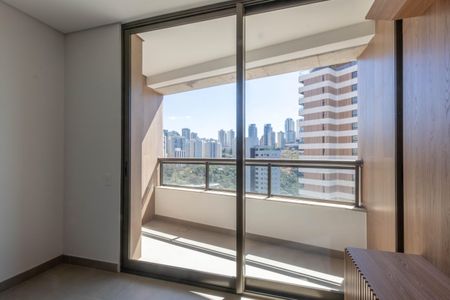 Apartamento à venda com 93m², 3 quartos e 2 vagasVaranda da Sala